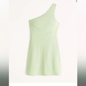 Abercrombie one shoulder traveler dress